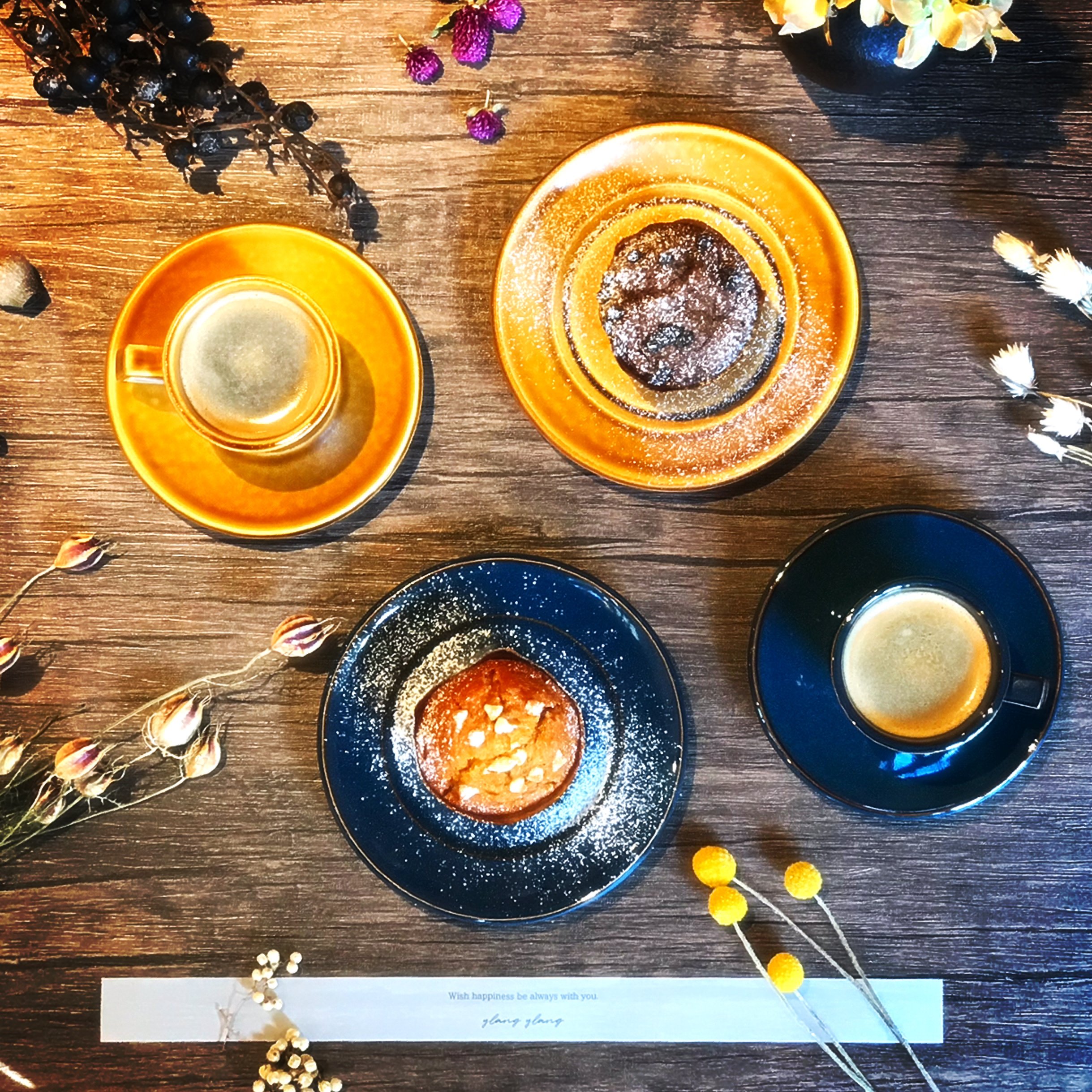 カフェ併設の花のアトリエ Ylangylang イランイラン 心温まる 冬のほっこり手作り を楽しもう むすび