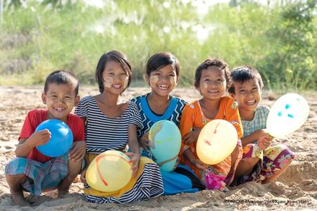 (C)UNICEF+Myanmar_2018_Kyaw+Kyaw+Winn (1).jpg